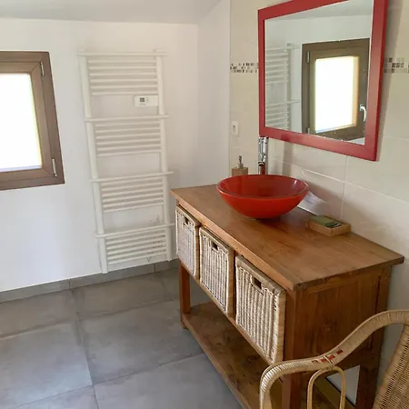 Maison Avec Jardin Privatif Gite Les Chenes De Pastouret, Lussan Ferienhaus Ordonnac